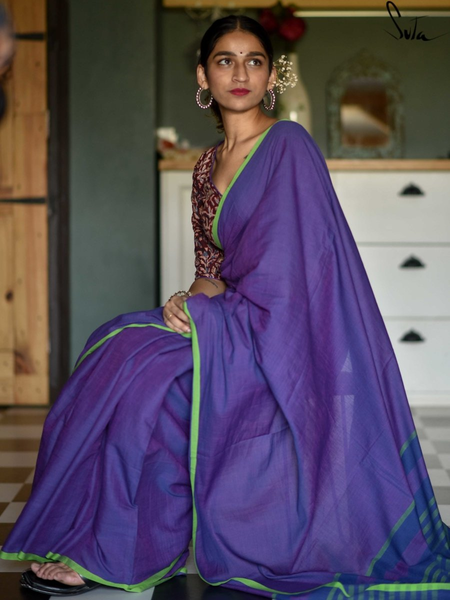 The Solo Orchid (Saree)